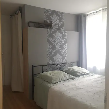 Homestay Les Camilleries