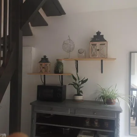 Homestay Les Camilleries